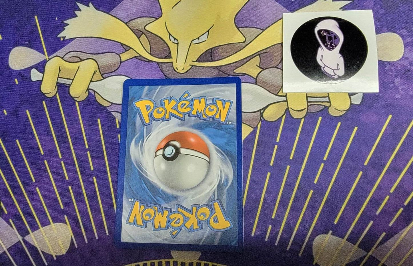 Morpeko Vmax ( 038/072 ) Shining Fates- NM Ultra Rare Full Art - MissingNo.