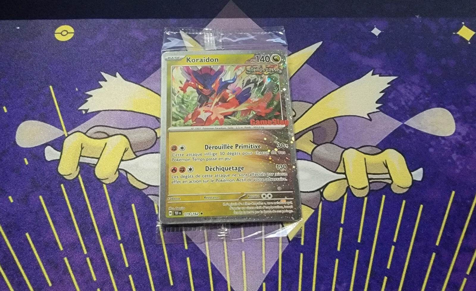 VHTF French Koraidon ( 119/162 ) Temporal Force GameStop Exclusive Promo Holo - MissingNo.