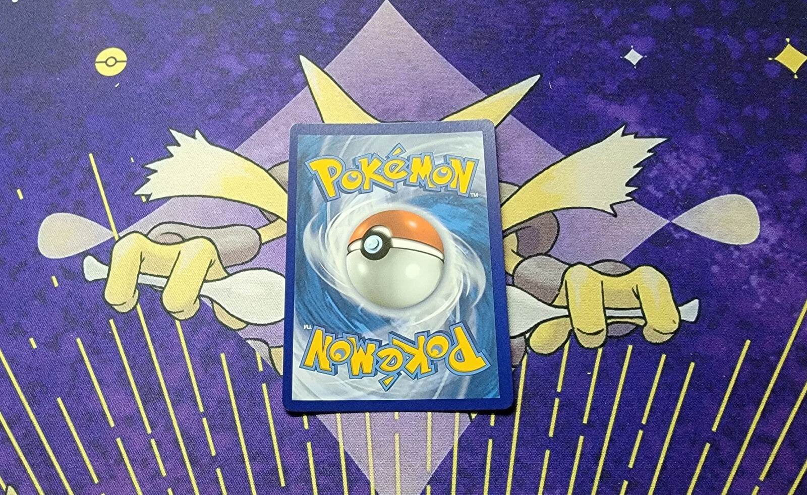 Leafy Camo Poncho - 214/195 - Silver Tempest Secret Rare - NM - Pokemon - MissingNo.